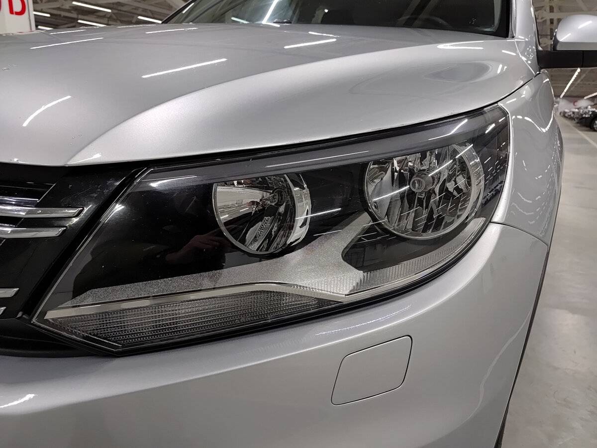 Volkswagen Tiguan с пробегом — 2011 год. Фото: #16