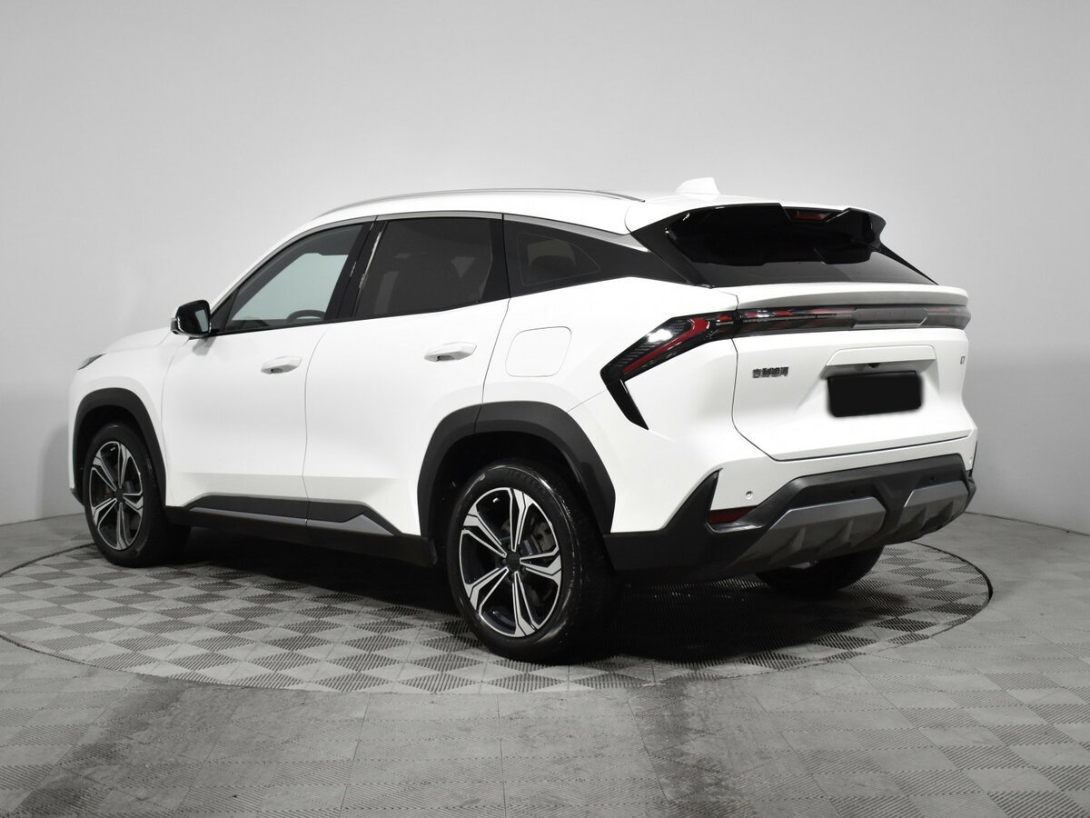 Geely Galaxy L7 с пробегом — 2023 год. Фото: #6