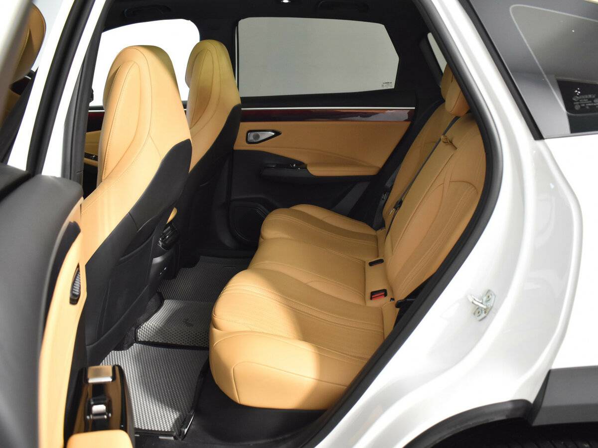 Geely Galaxy L7 с пробегом — 2023 год. Фото: #10