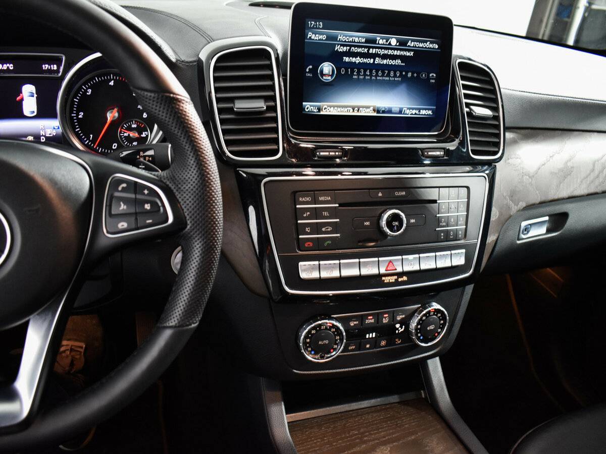 Mercedes-Benz GLE Coupe с пробегом — 2017 год. Фото: #19