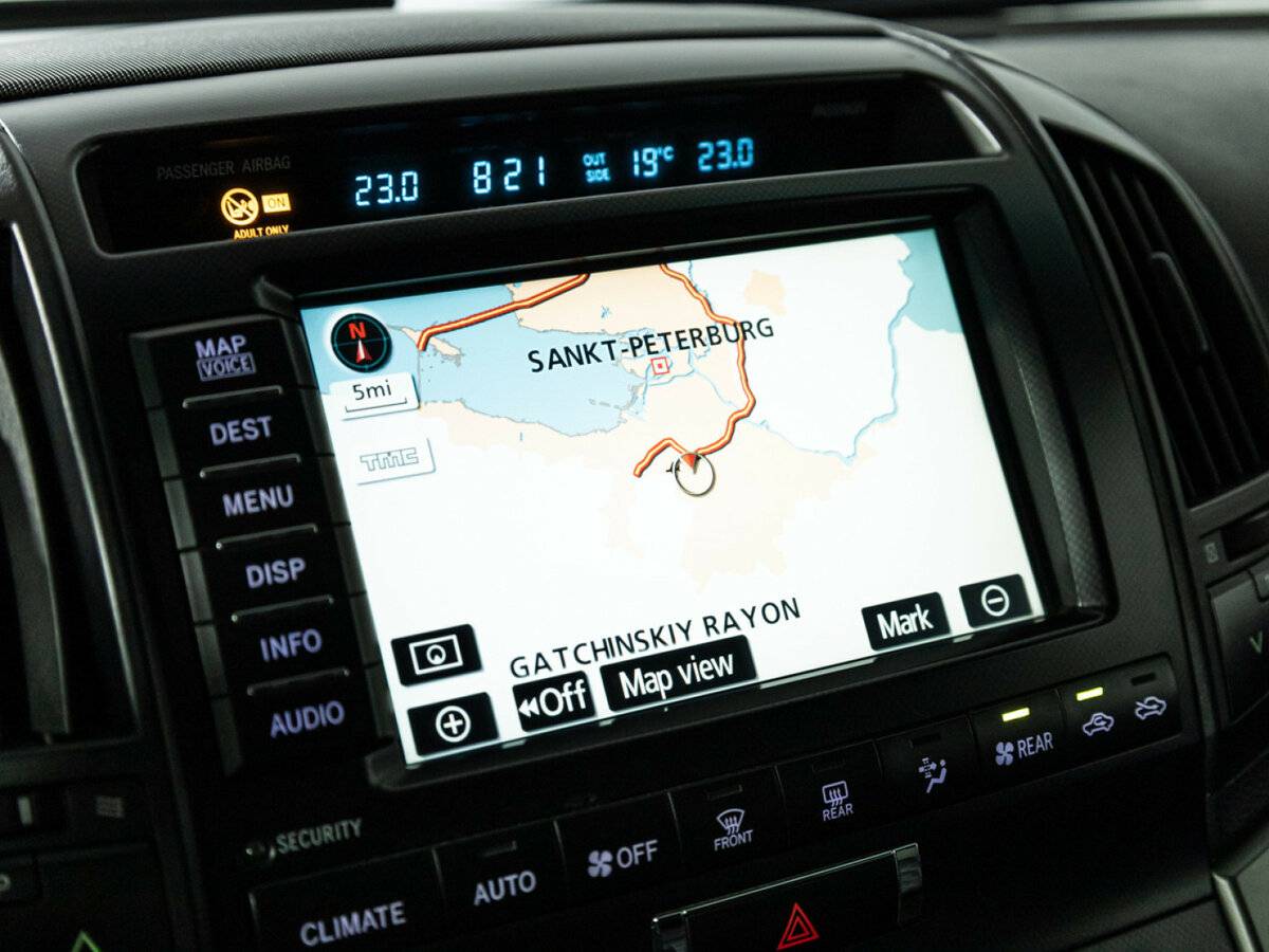 Toyota Land Cruiser с пробегом — 2008 год. Фото: #14