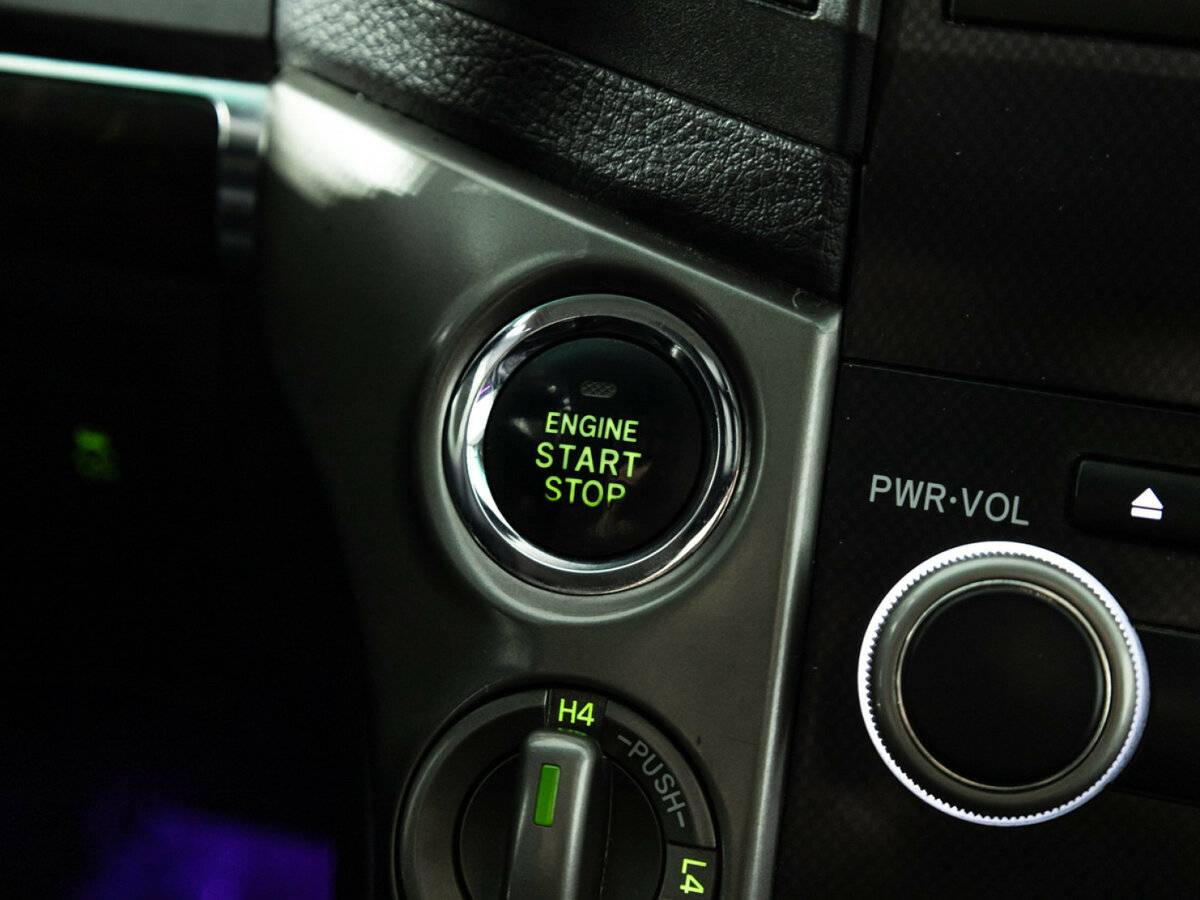 Toyota Land Cruiser с пробегом — 2008 год. Фото: #15