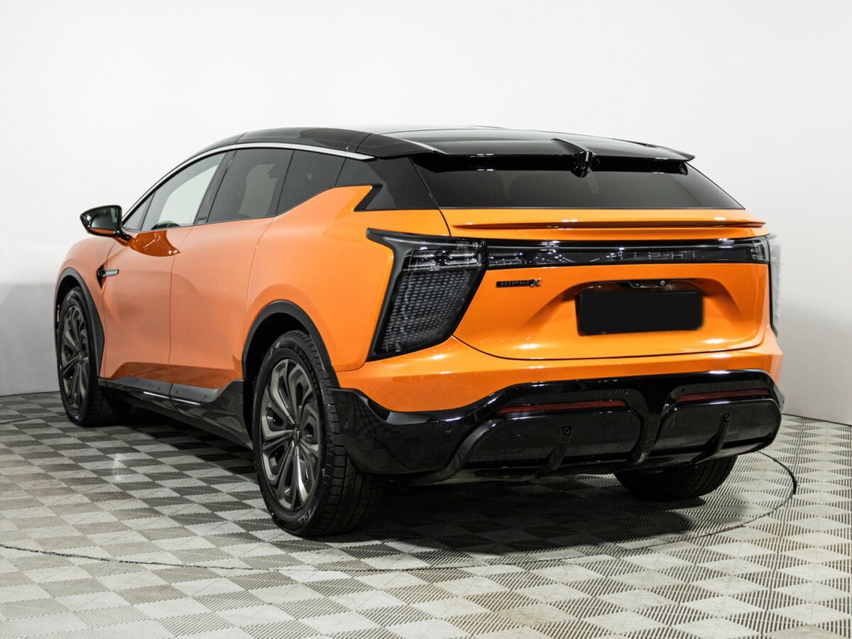 HiPhi X с пробегом — 2022 год. Фото: #5