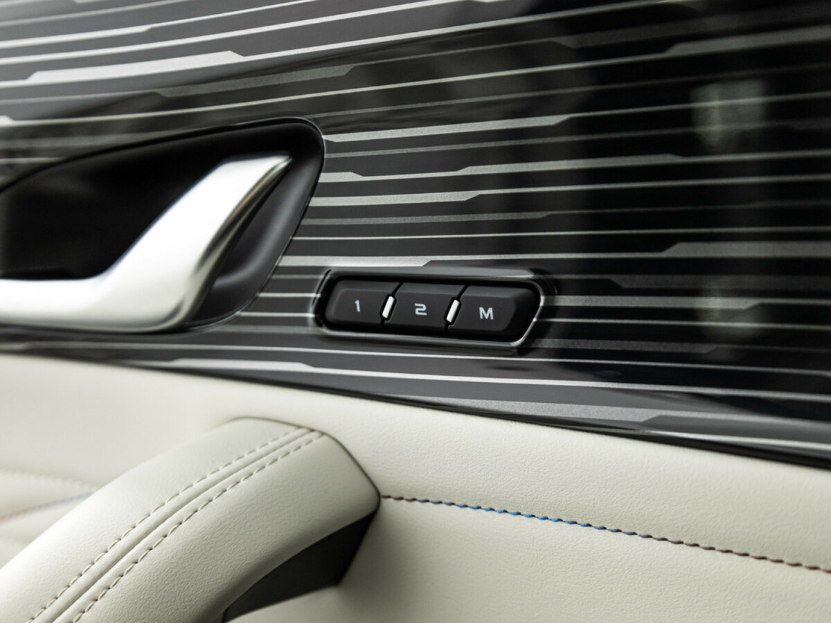 Geely Monjaro с пробегом — 2023 год. Фото: #15