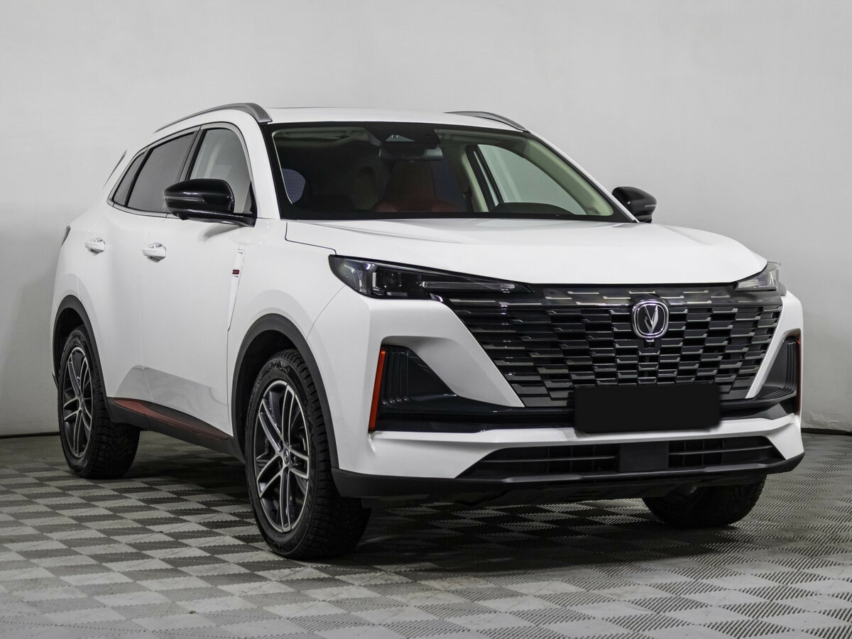 Changan UNI-S (CS55 Plus) с пробегом — 2024 год. Фото: #2