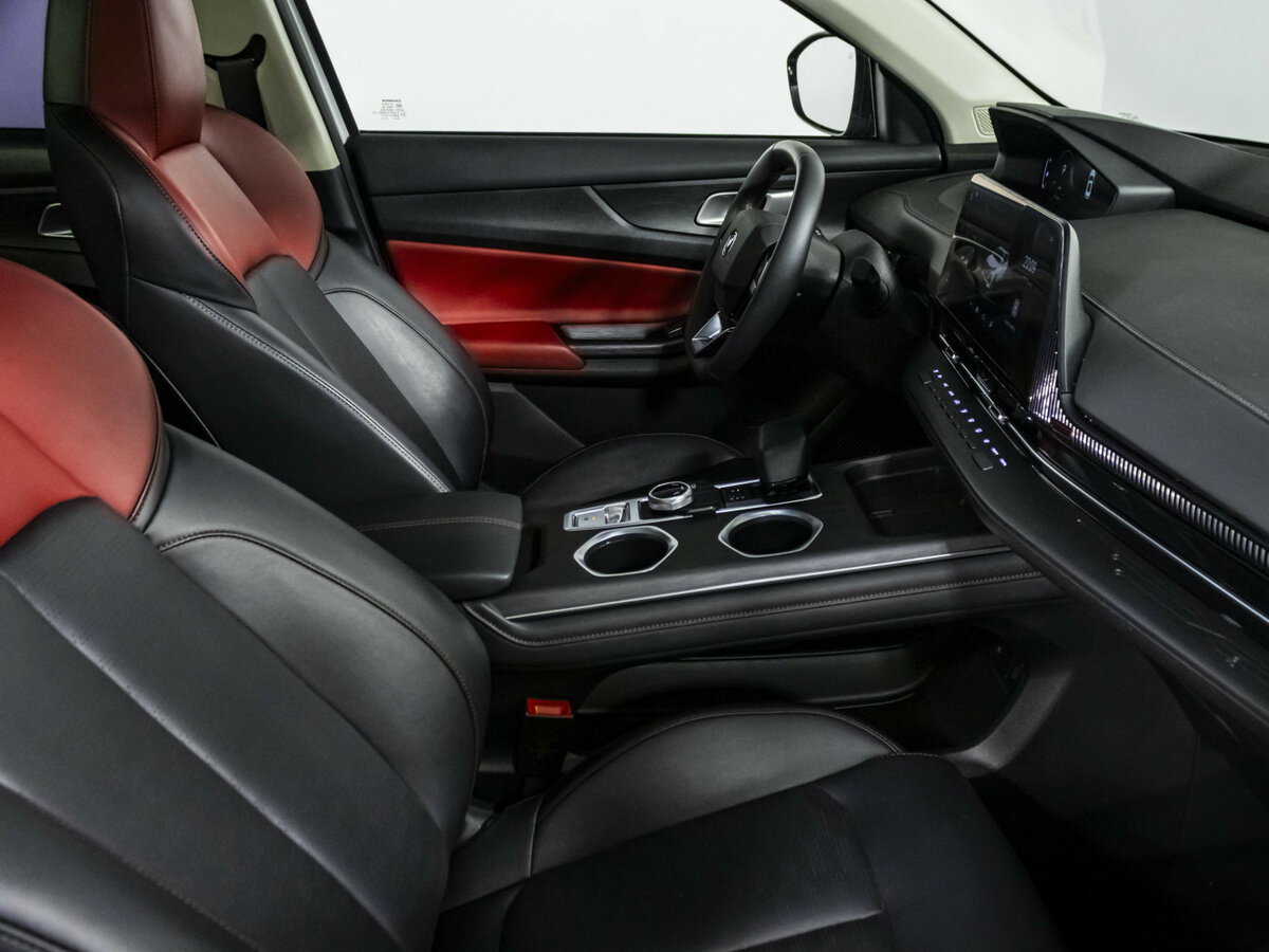 Changan UNI-S (CS55 Plus) с пробегом — 2024 год. Фото: #7