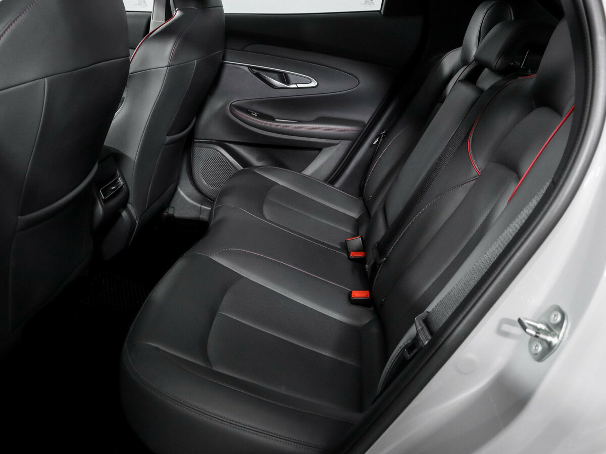 Changan UNI-T с пробегом — 2023 год. Фото: #7