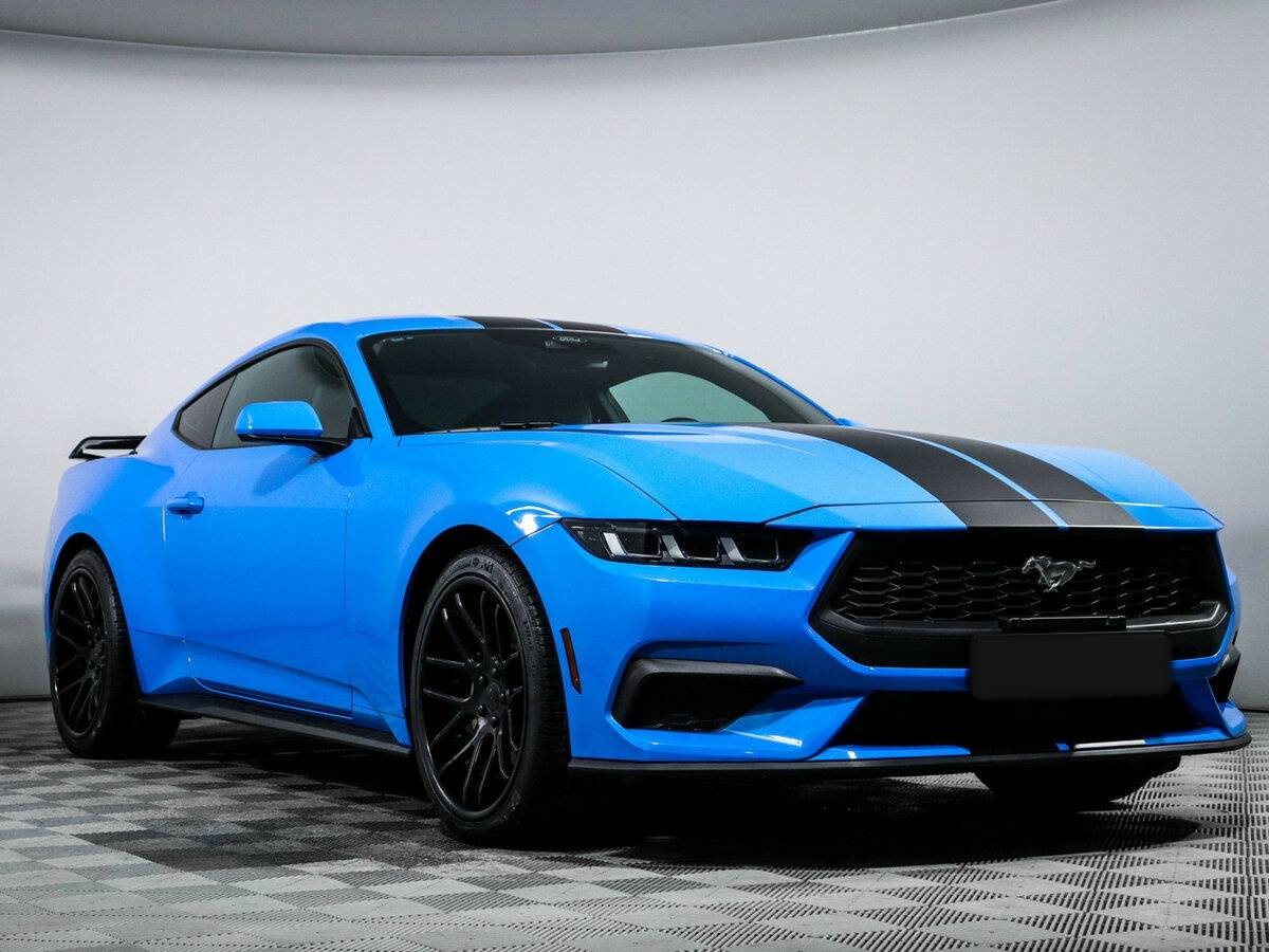 Ford Mustang с пробегом — 2024 год. Фото: #2