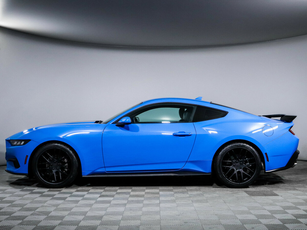 Ford Mustang с пробегом — 2024 год. Фото: #7