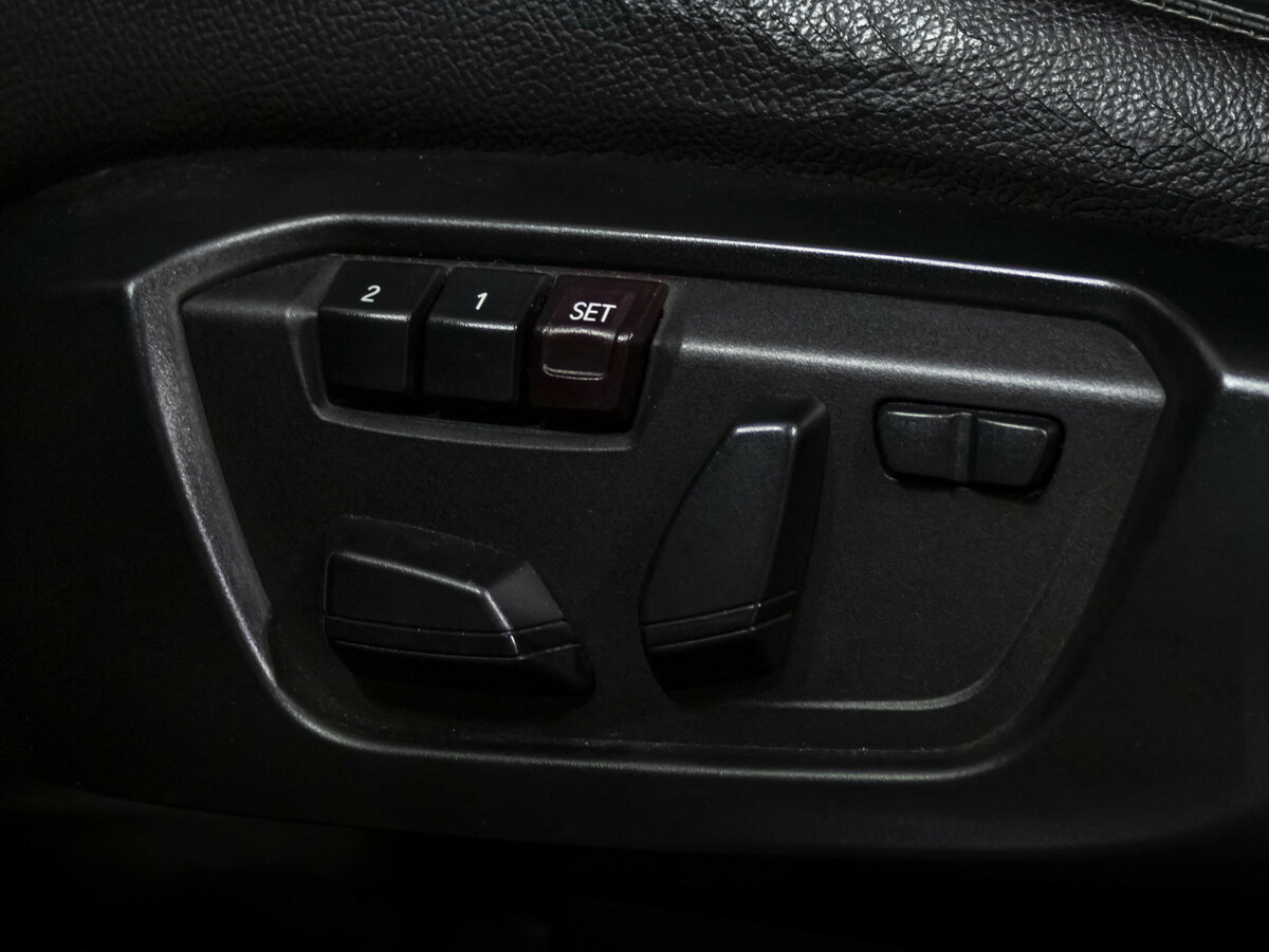 BMW X4 с пробегом — 2015 год. Фото: #13