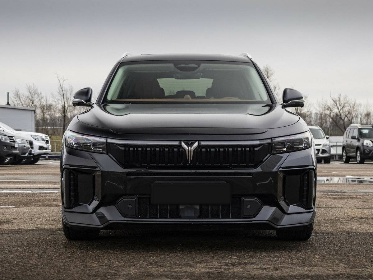 Voyah Free с пробегом — 2023 год. Фото: #1