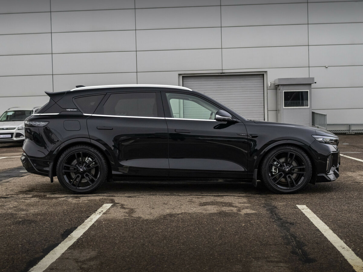 Voyah Free с пробегом — 2023 год. Фото: #3