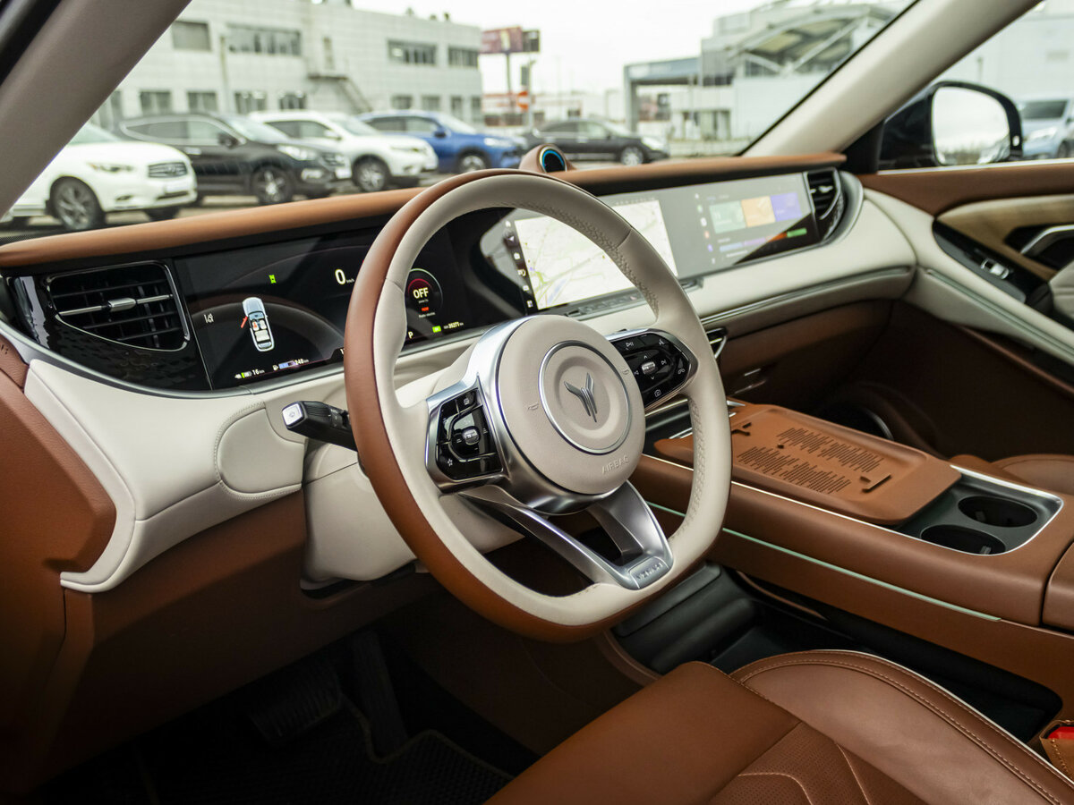 Voyah Free с пробегом — 2023 год. Фото: #10