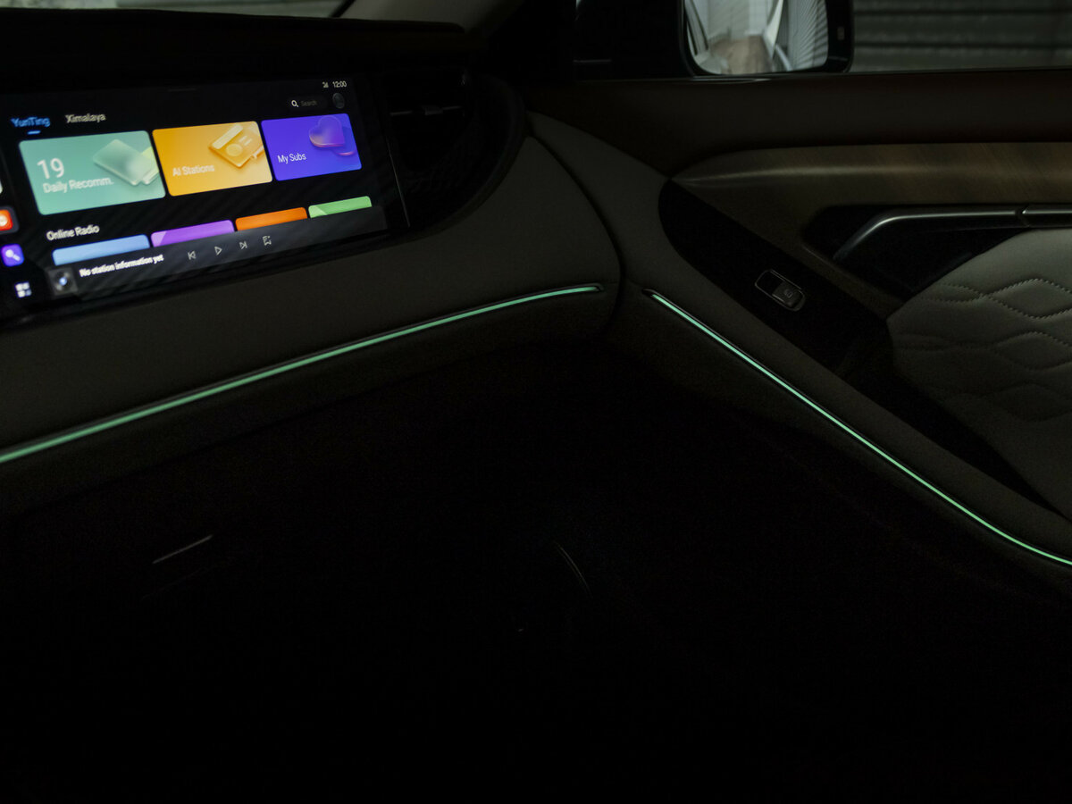 Voyah Free с пробегом — 2023 год. Фото: #15