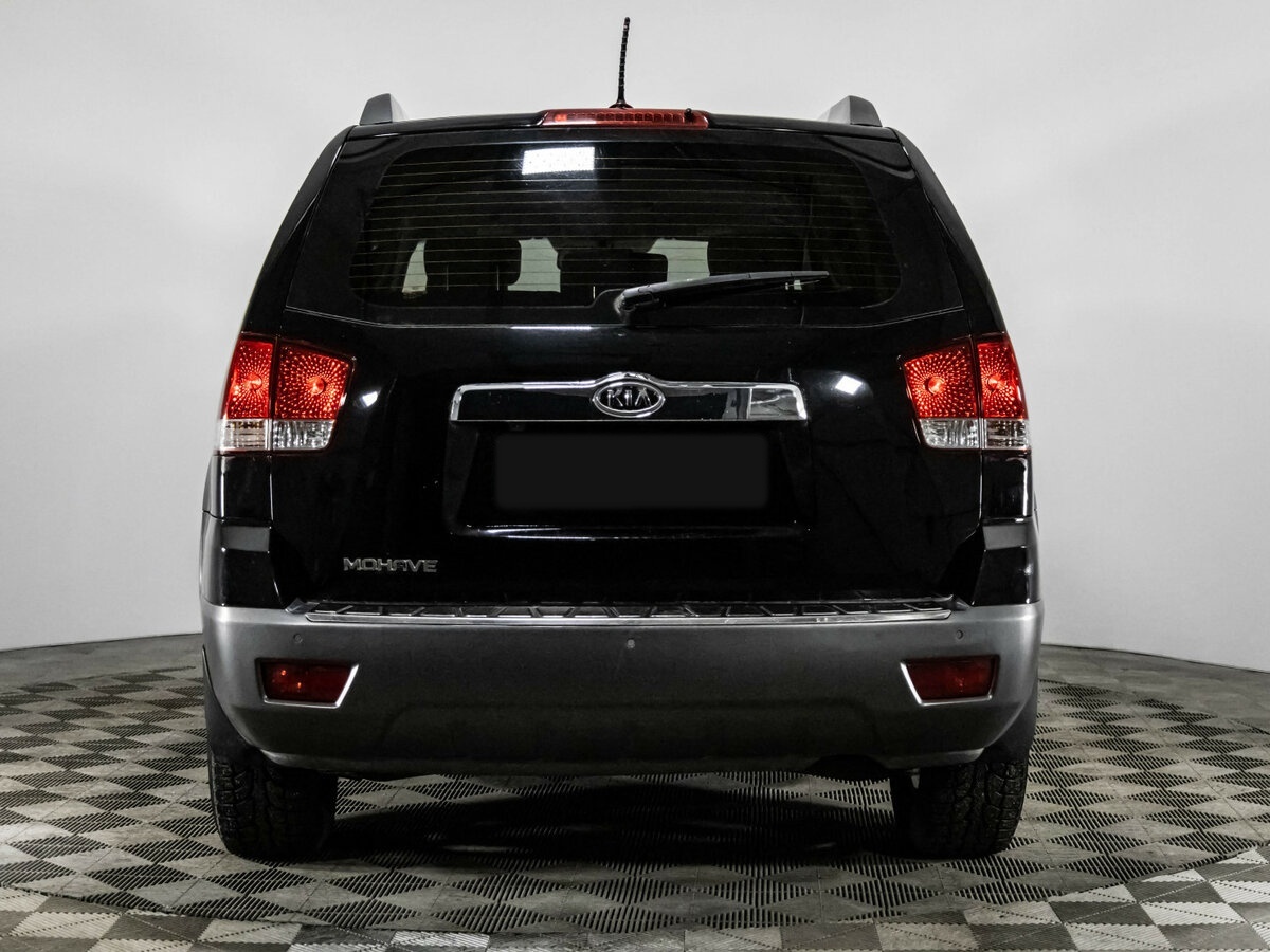 Kia Mohave с пробегом — 2009 год. Фото: #4