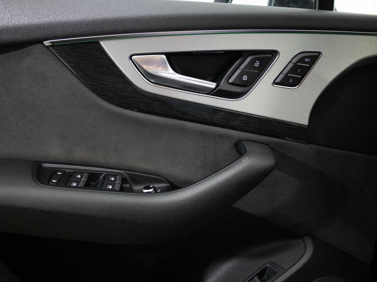 Audi Q7 с пробегом — 2017 год. Фото: #17