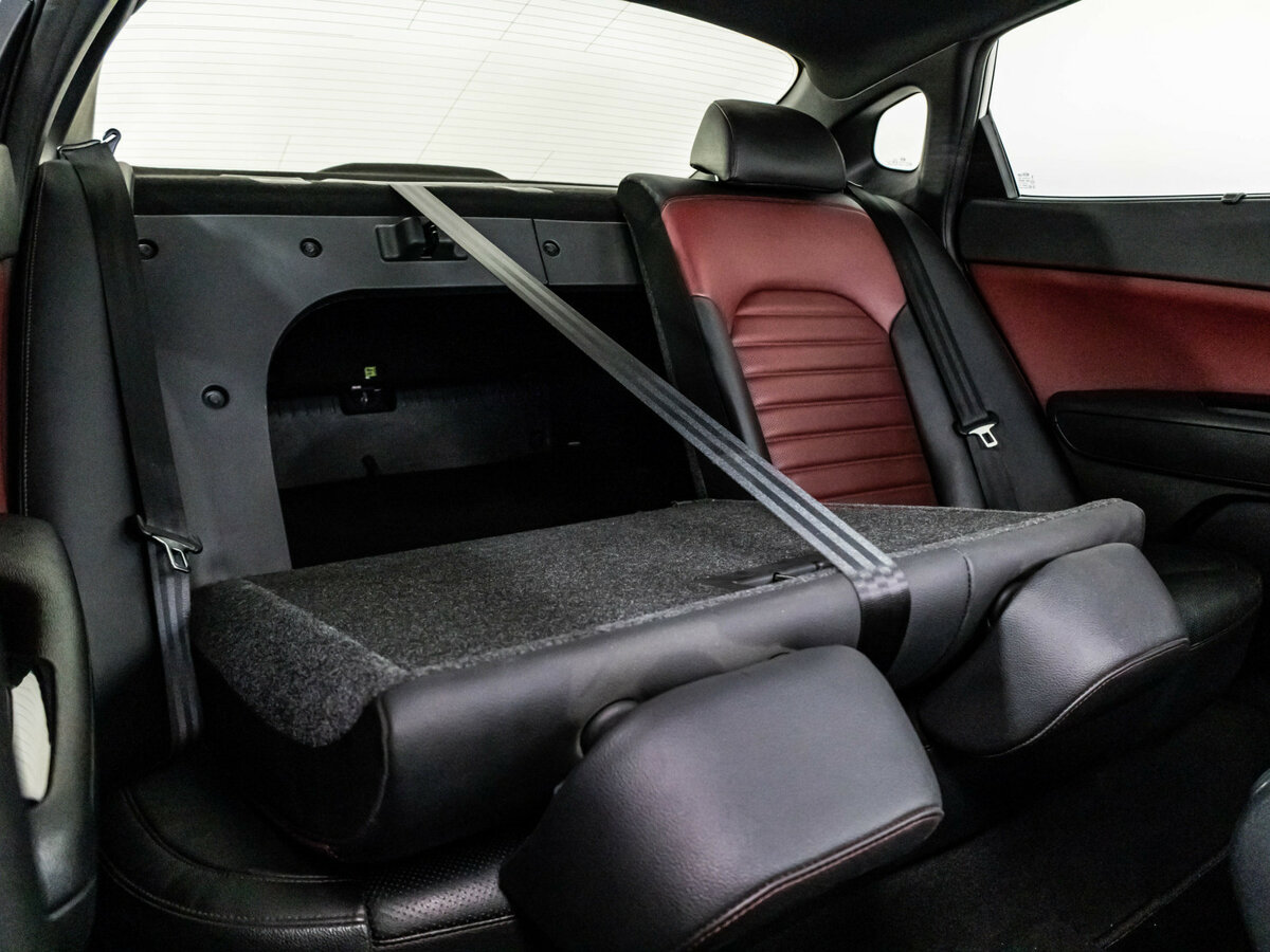 Kia Optima с пробегом — 2018 год. Фото: #27