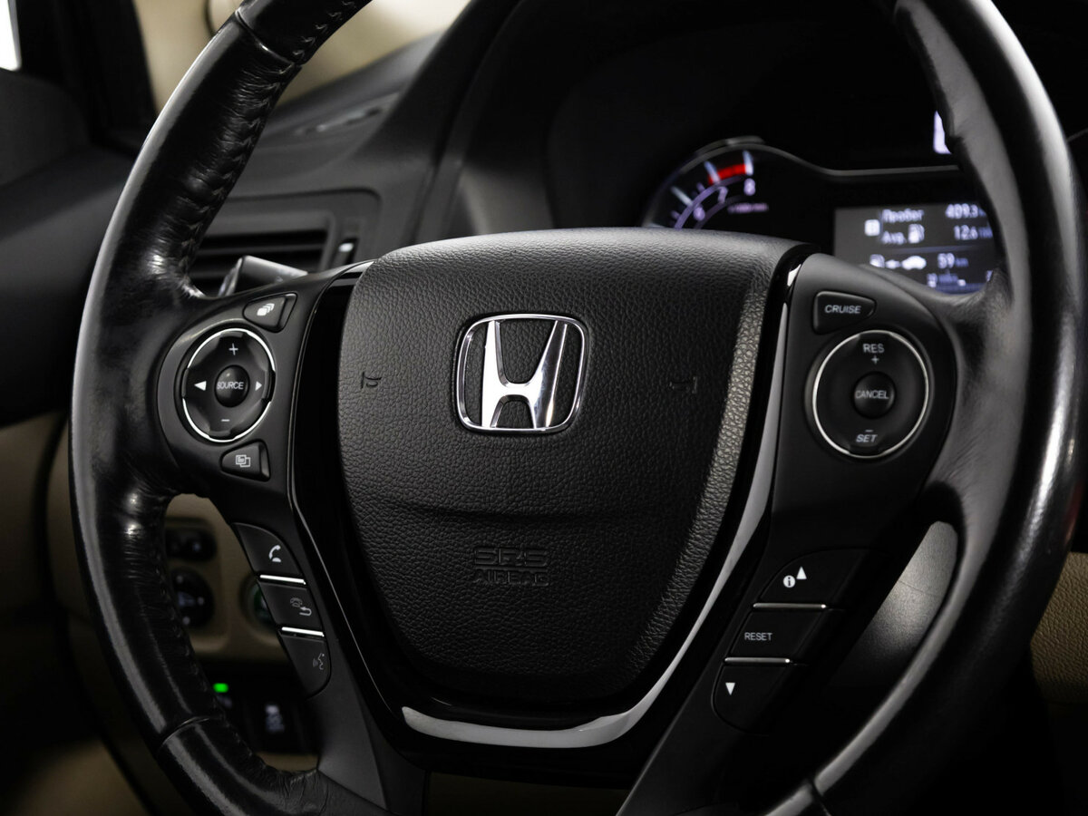 Honda Pilot с пробегом — 2018 год. Фото: #9