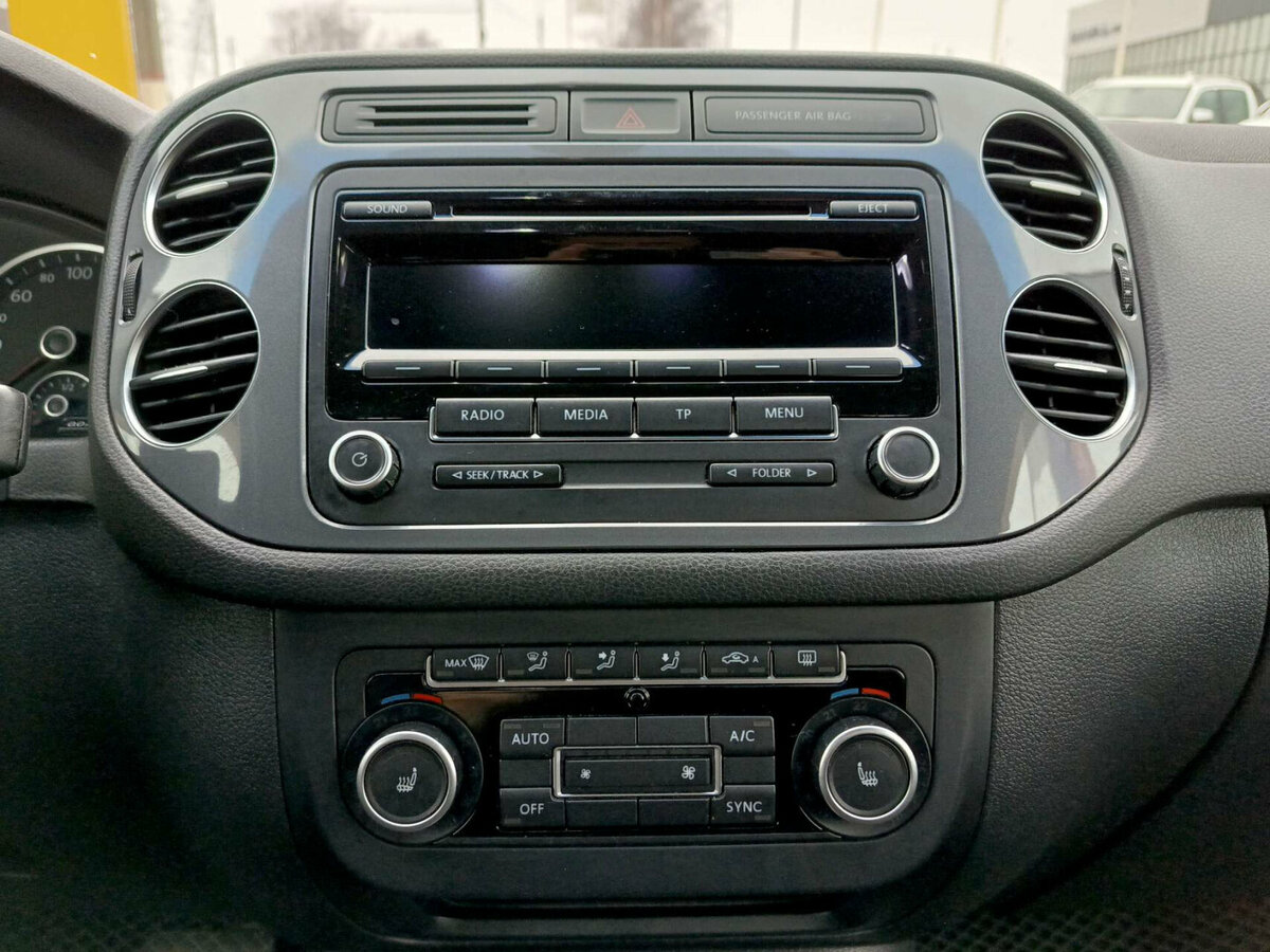Volkswagen Tiguan с пробегом — 2013 год. Фото: #14