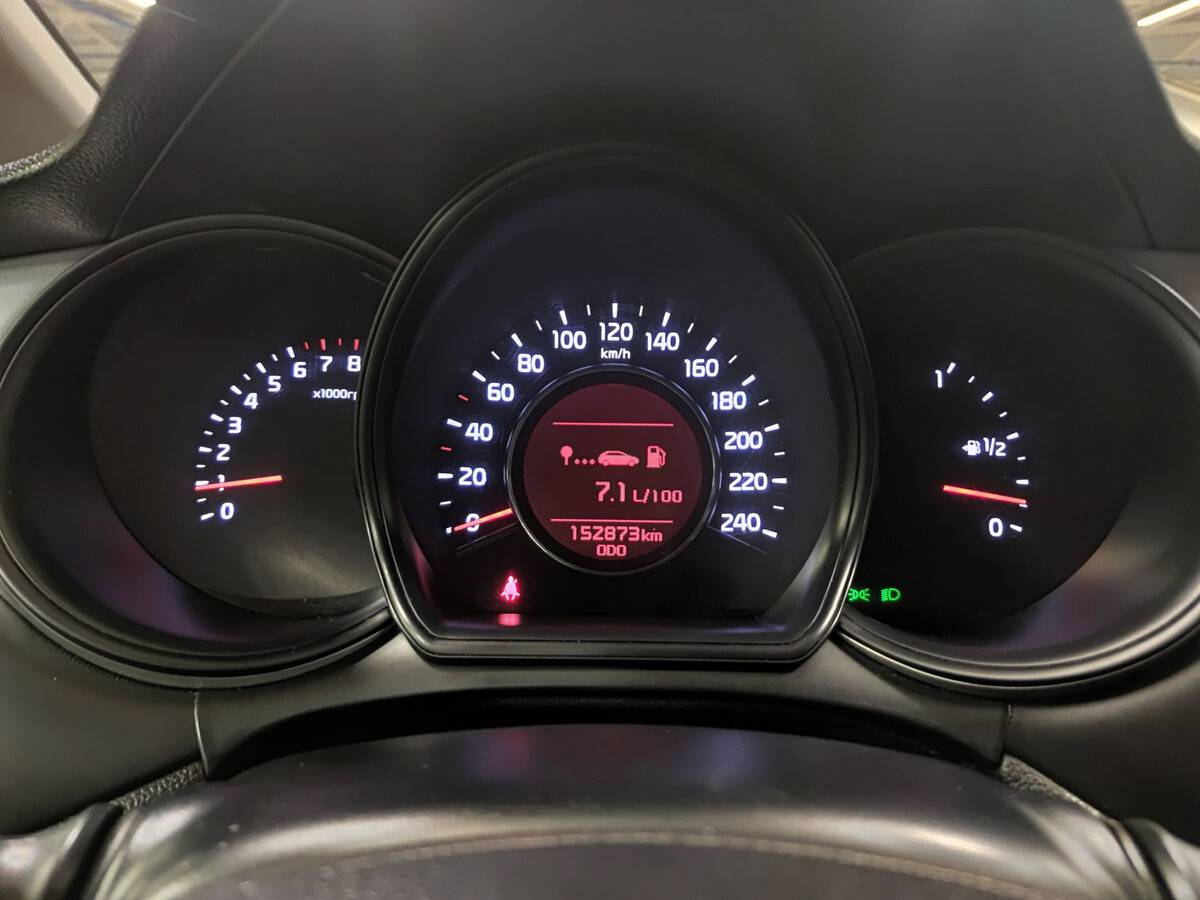 Kia Ceed с пробегом — 2013 год. Фото: #11