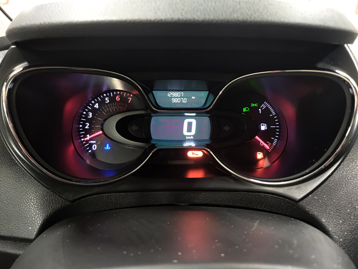 Renault Kaptur с пробегом — 2018 год. Фото: #11