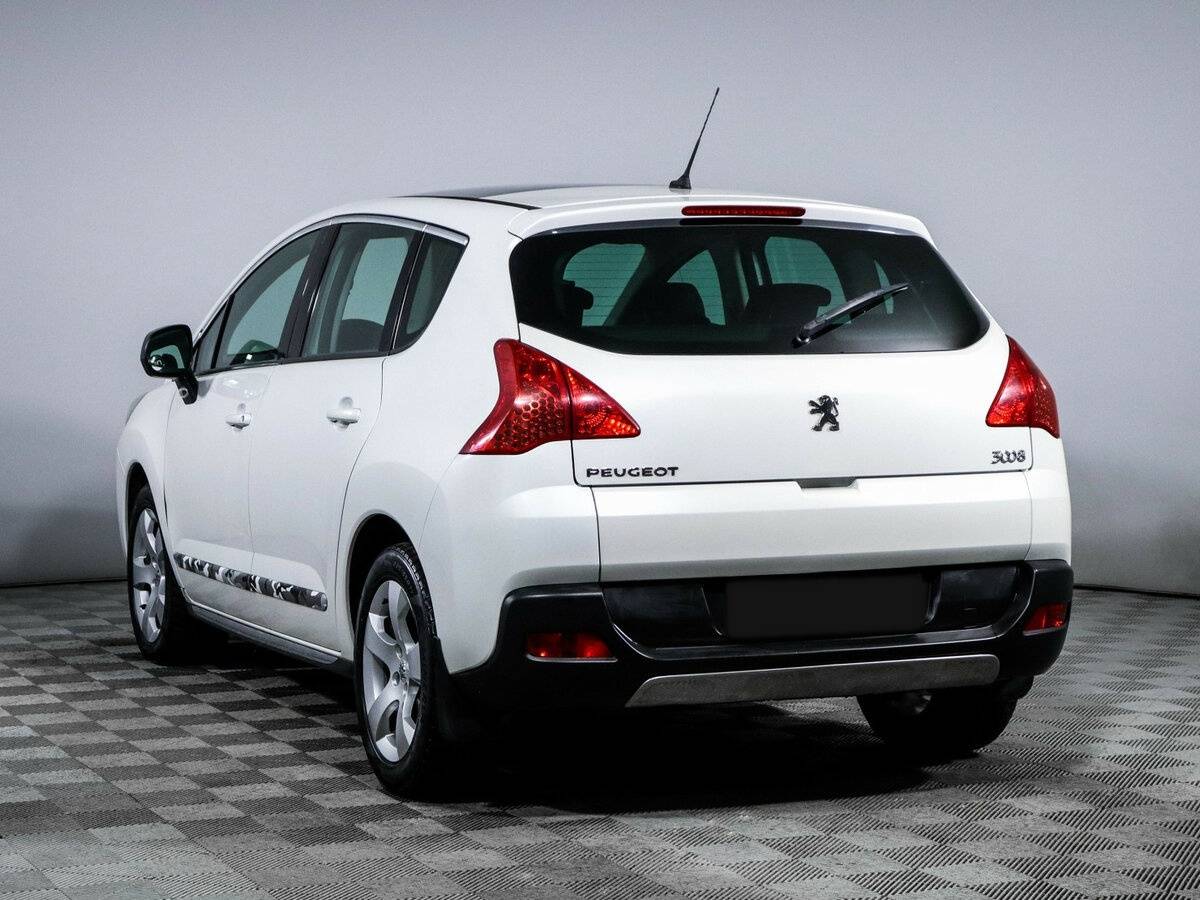 Peugeot 3008 с пробегом — 2011 год. Фото: #5