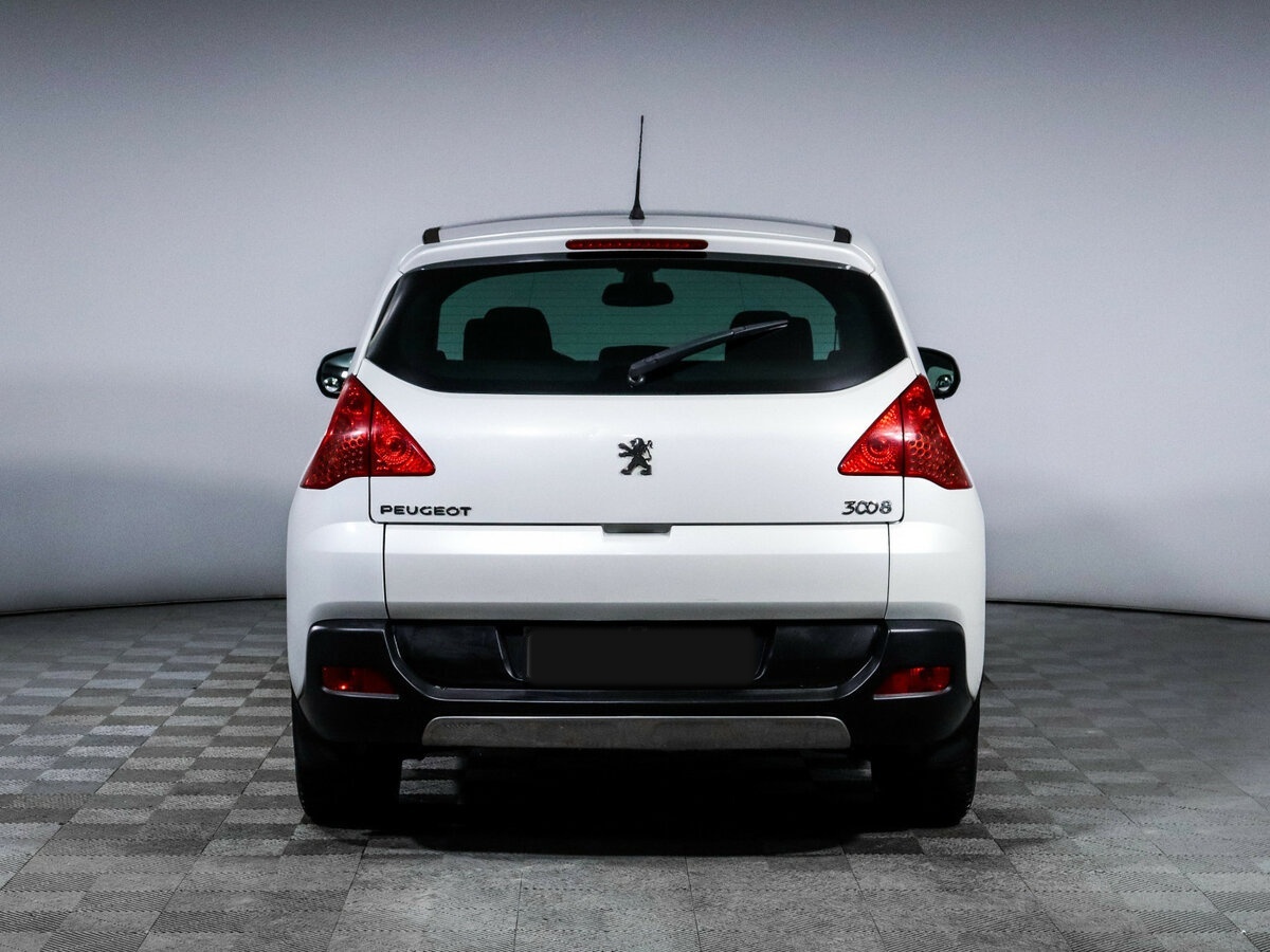 Peugeot 3008 с пробегом — 2011 год. Фото: #6