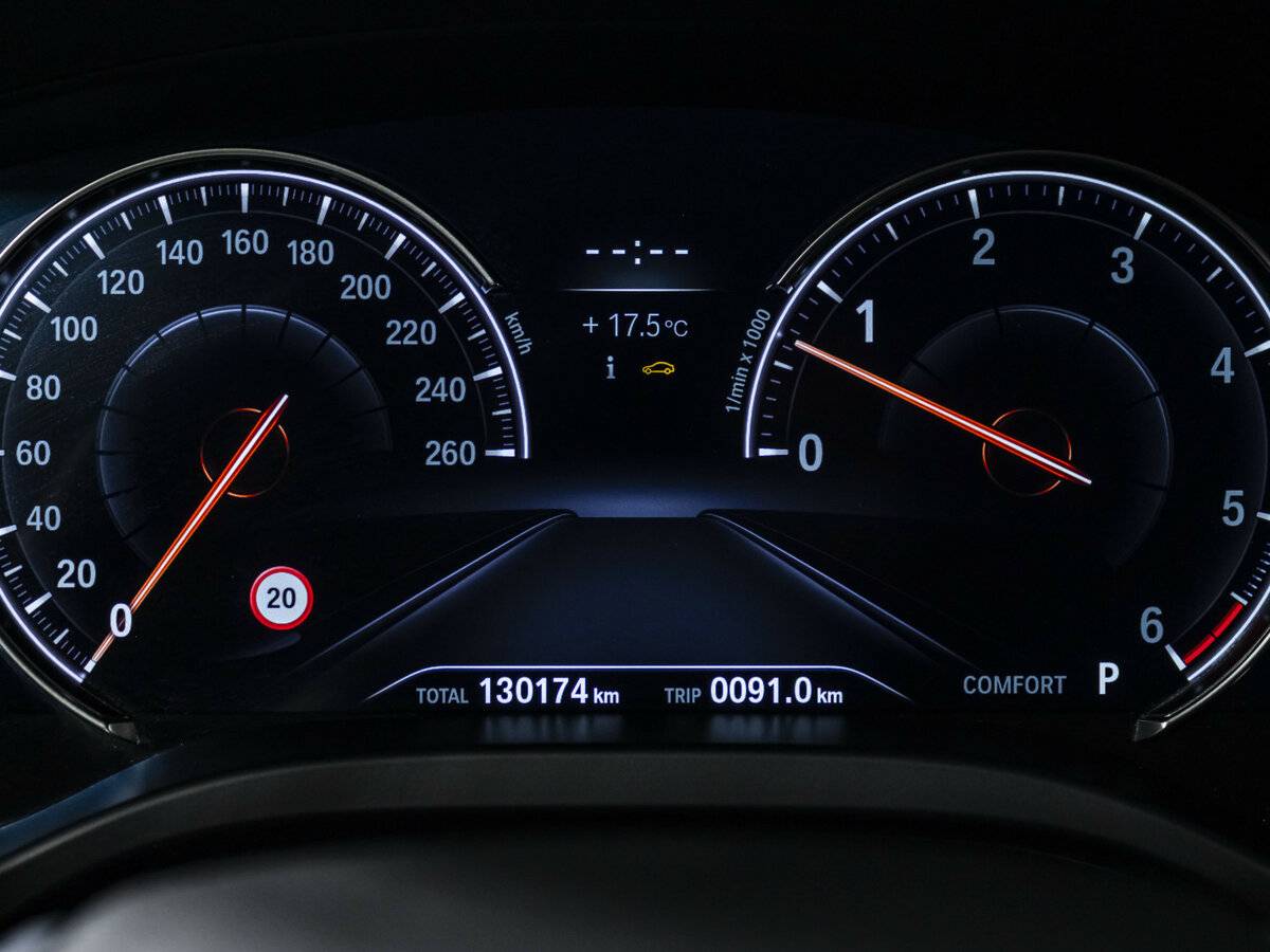 BMW X3 с пробегом — 2018 год. Фото: #10