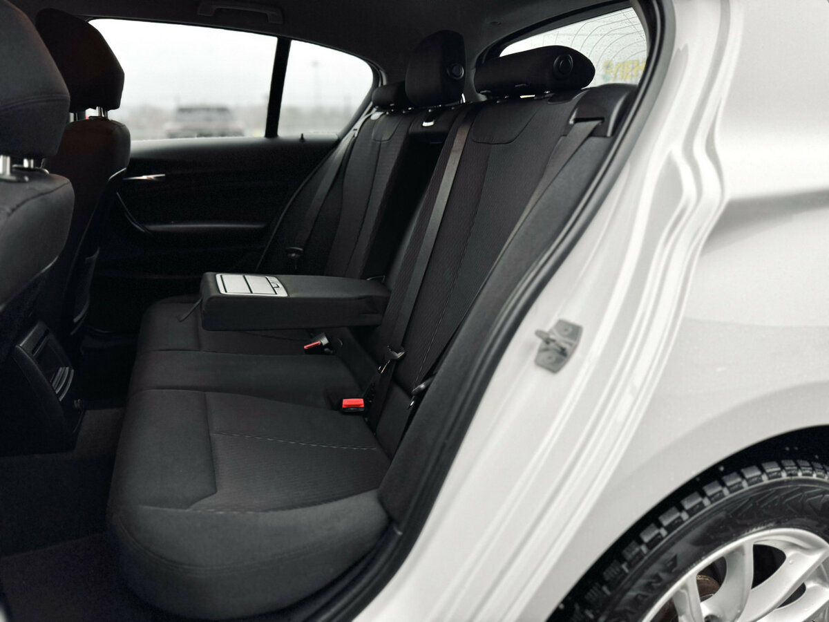 BMW 1 серии с пробегом — 2018 год. Фото: #16