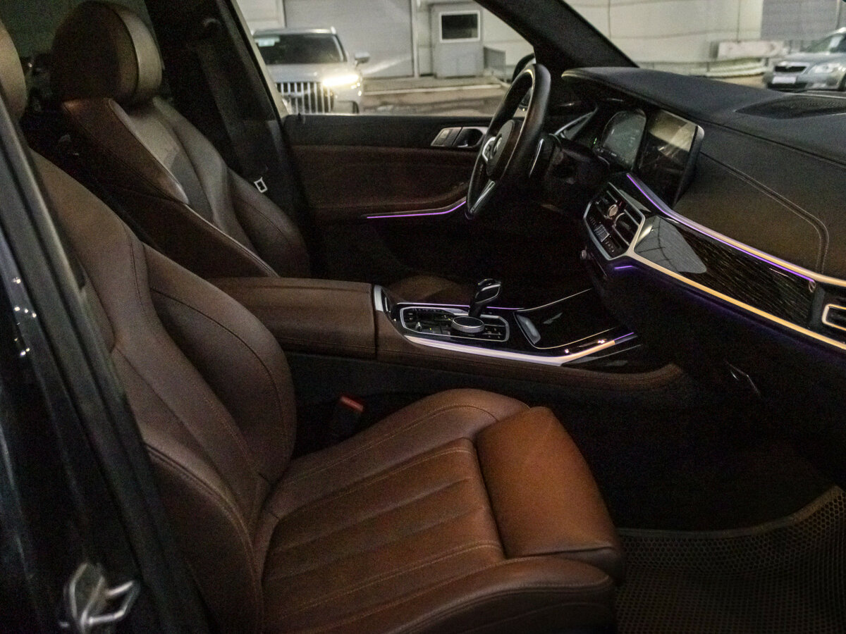 BMW X7 с пробегом — 2020 год. Фото: #8