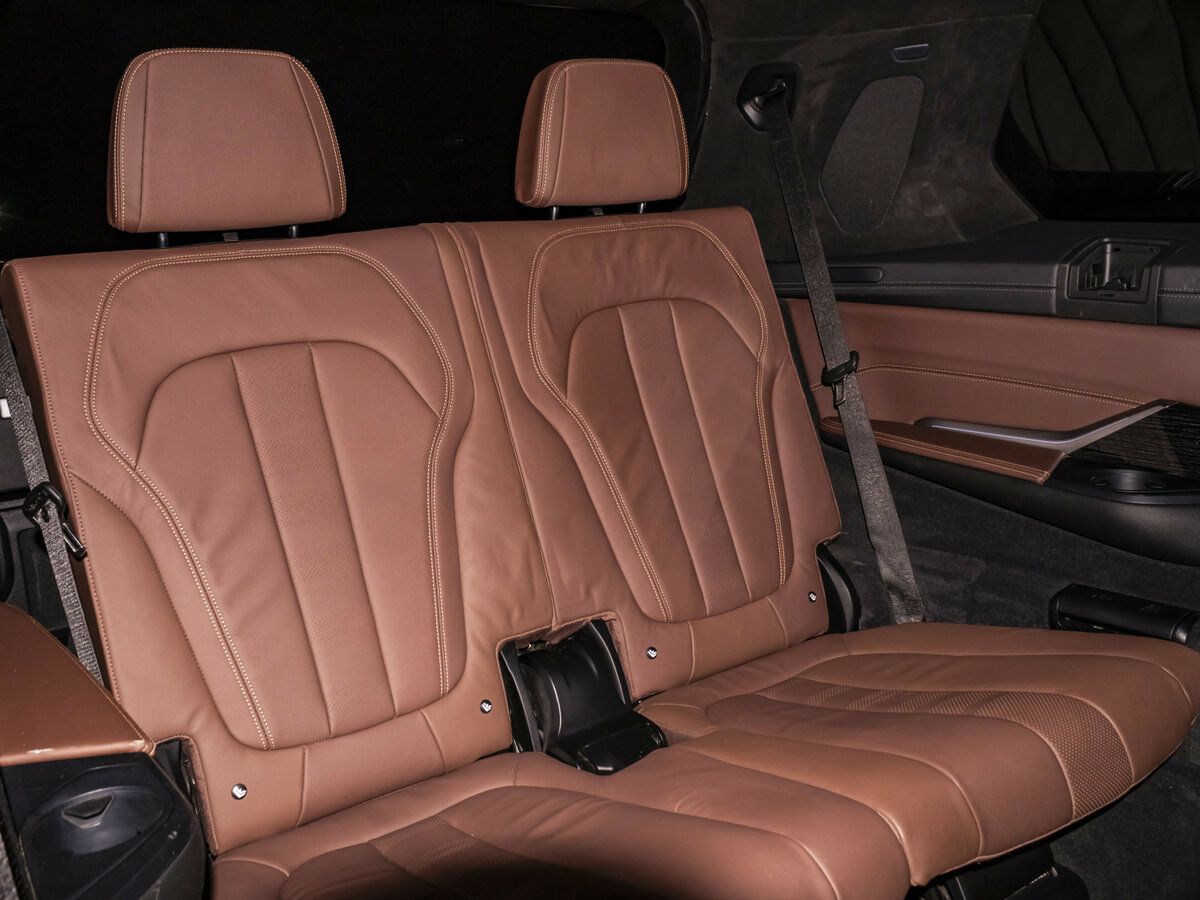 BMW X7 с пробегом — 2020 год. Фото: #17