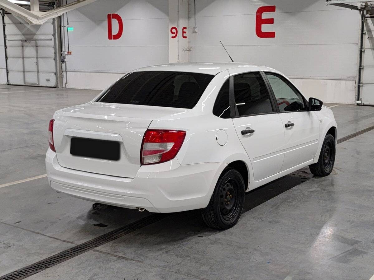 Lada (ВАЗ) Granta с пробегом — 2019 год. Фото: #4