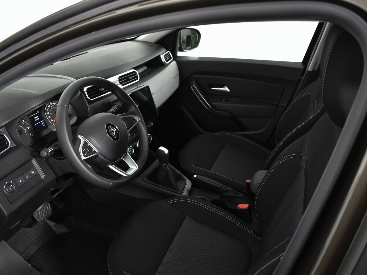 Renault Duster с пробегом — 2022 год. Фото: #8