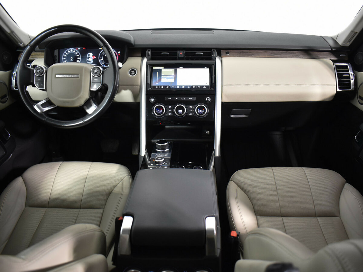 Land Rover Discovery с пробегом — 2018 год. Фото: #5