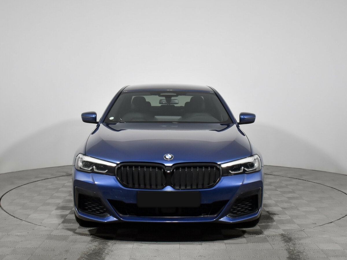 BMW 5 серии с пробегом — 2020 год. Фото: #1