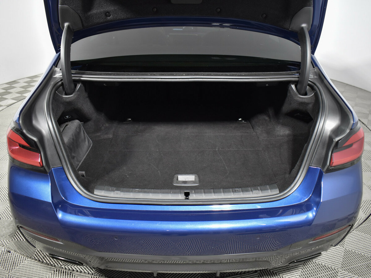 BMW 5 серии с пробегом — 2020 год. Фото: #18