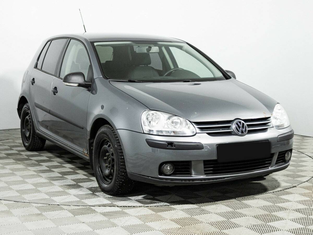 Volkswagen Golf с пробегом — 2008 год. Фото: #2