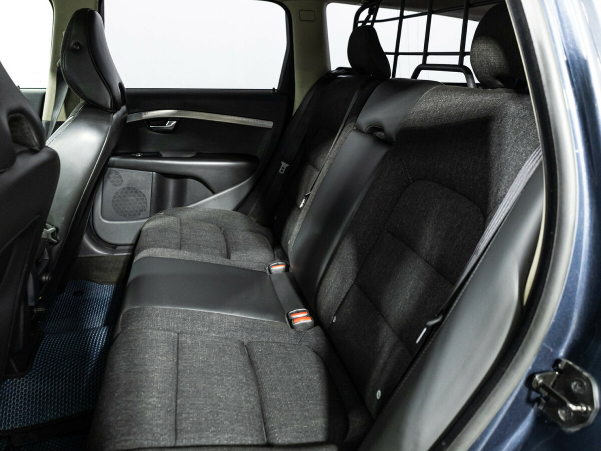 Volvo XC70 с пробегом — 2008 год. Фото: #9