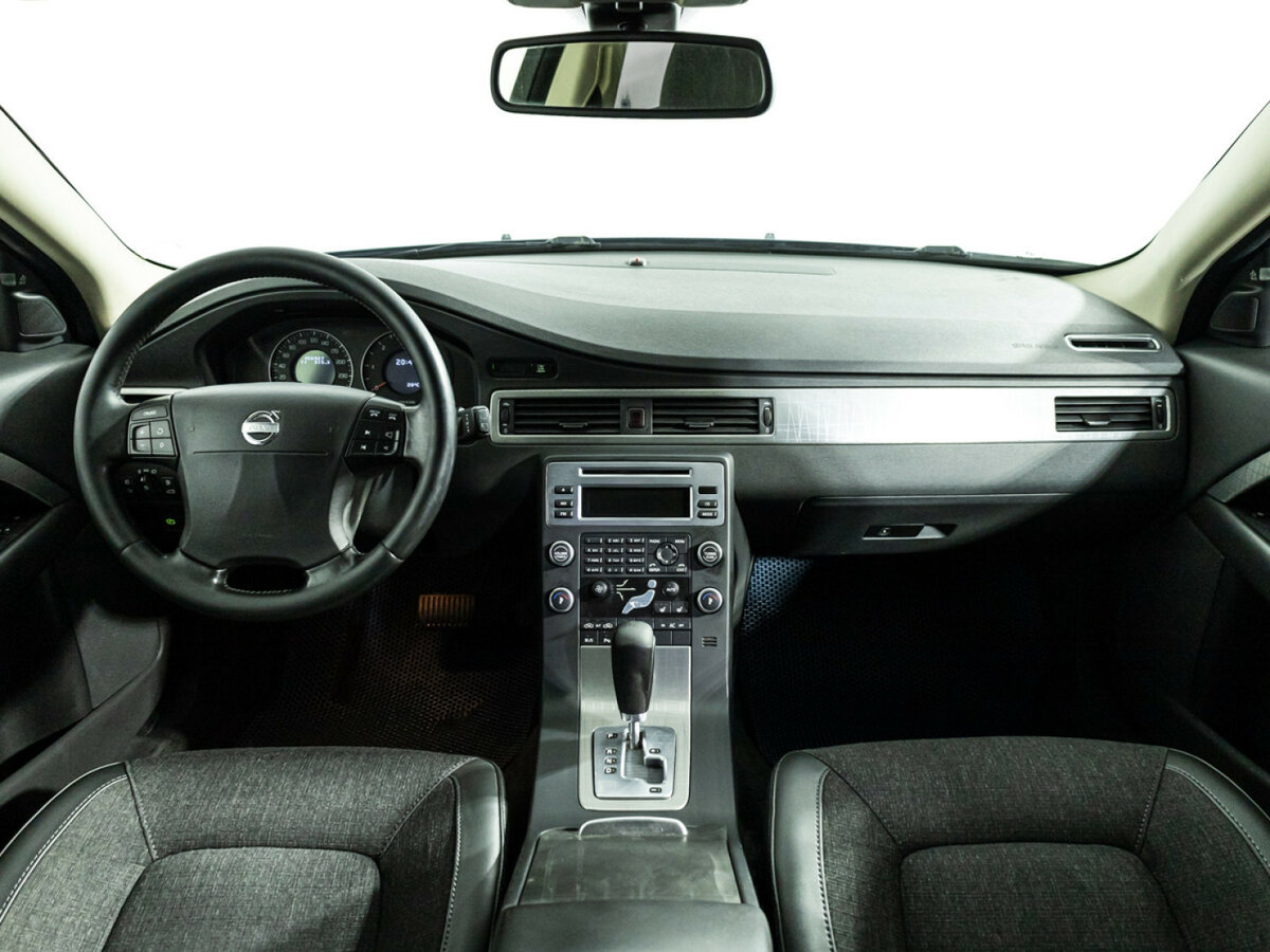 Volvo XC70 с пробегом — 2008 год. Фото: #12