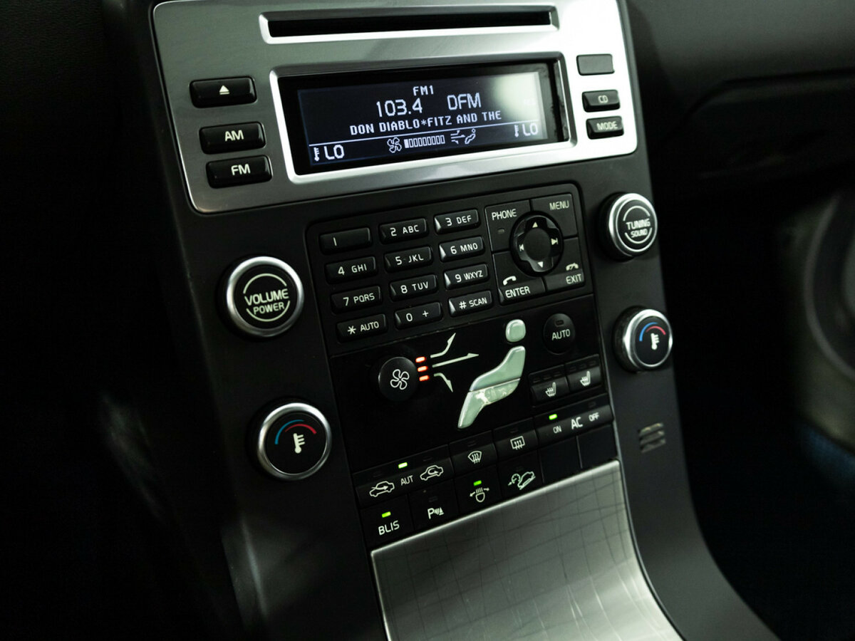 Volvo XC70 с пробегом — 2008 год. Фото: #15