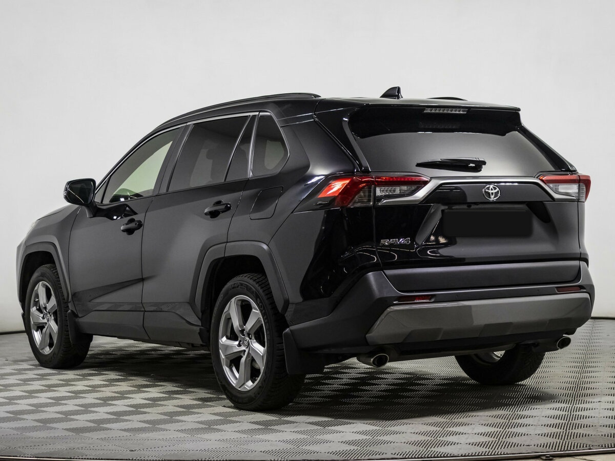 Toyota RAV4 с пробегом — 2020 год. Фото: #5