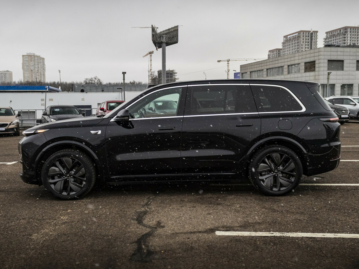 Li Auto (Lixiang) L9 с пробегом — 2023 год. Фото: #7