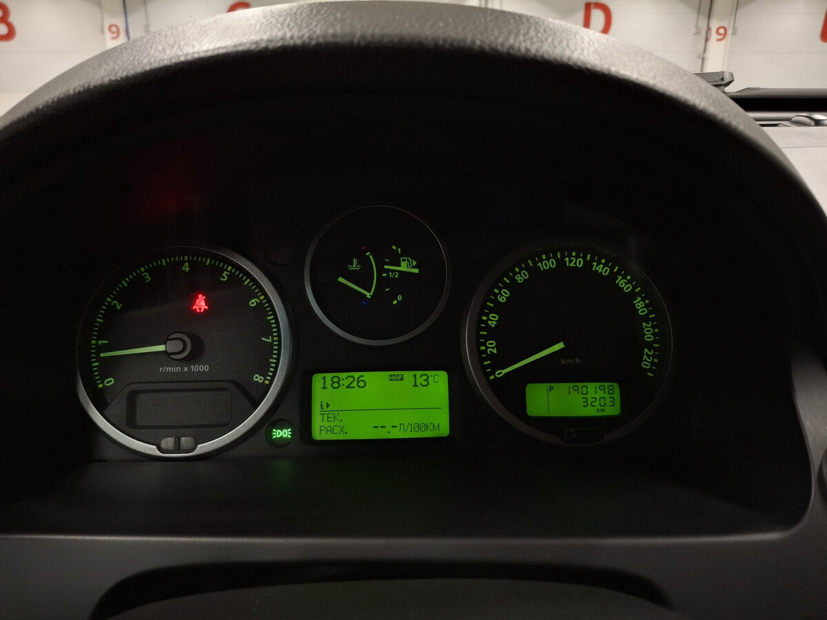 Land Rover Freelander с пробегом — 2007 год. Фото: #12