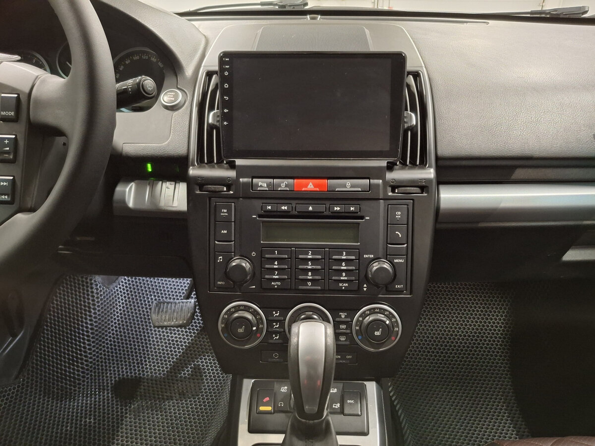 Land Rover Freelander с пробегом — 2007 год. Фото: #14