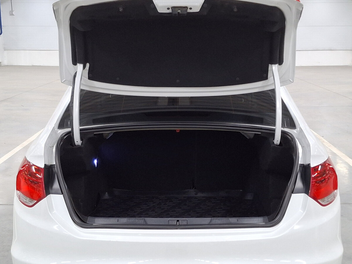 Citroen C4 с пробегом — 2013 год. Фото: #9