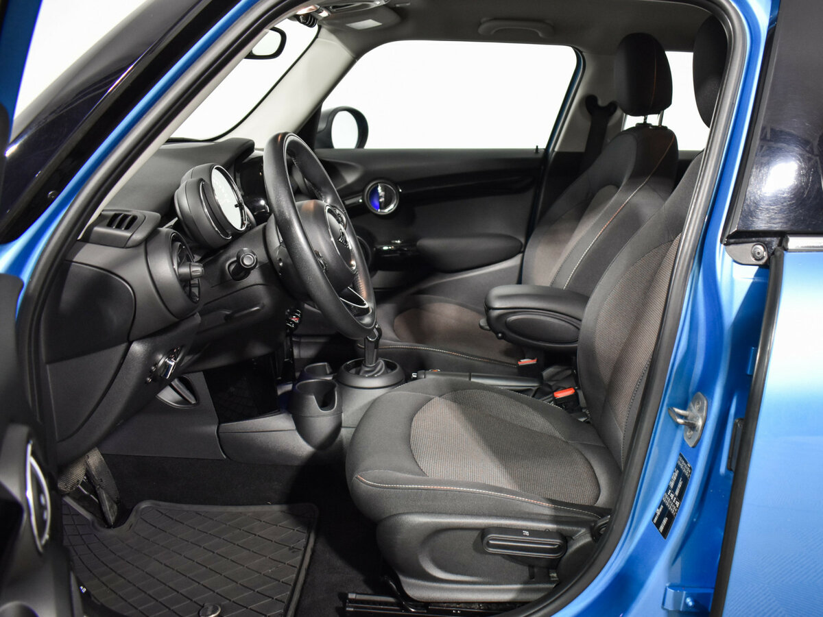 Mini Hatch с пробегом — 2019 год. Фото: #9