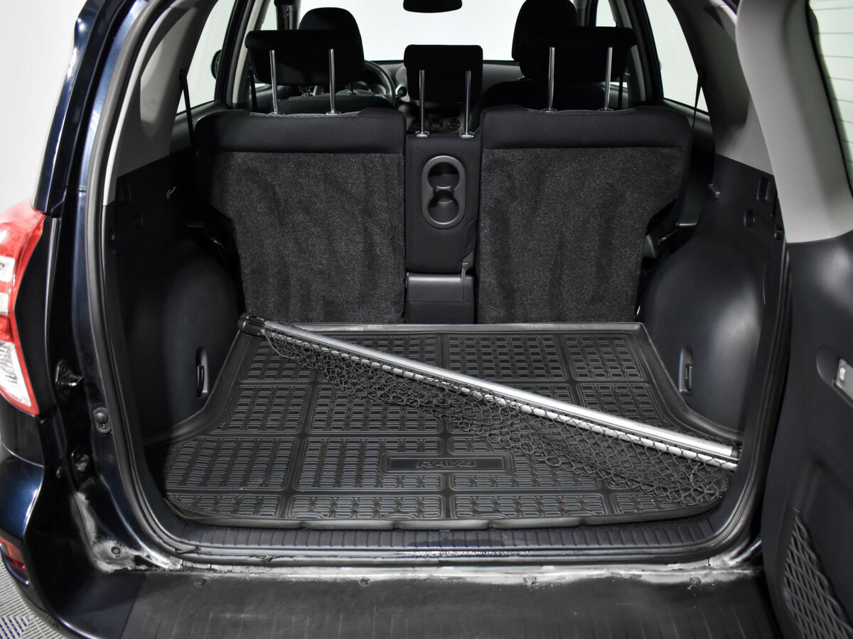 Toyota RAV4 с пробегом — 2011 год. Фото: #19