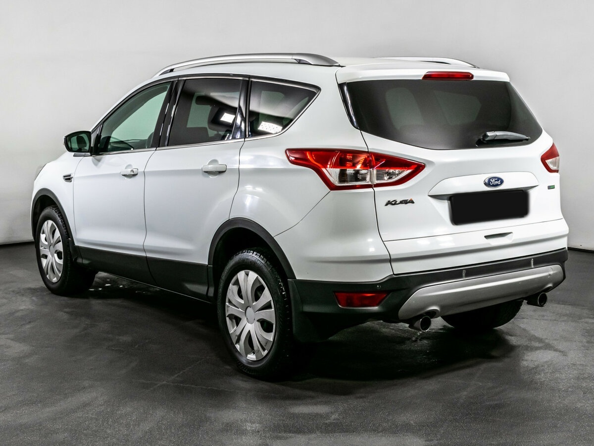 Ford Kuga с пробегом — 2015 год. Фото: #5