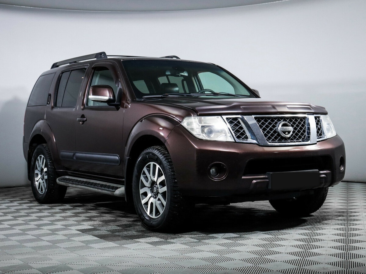 Nissan Pathfinder с пробегом — 2010 год. Фото: #2