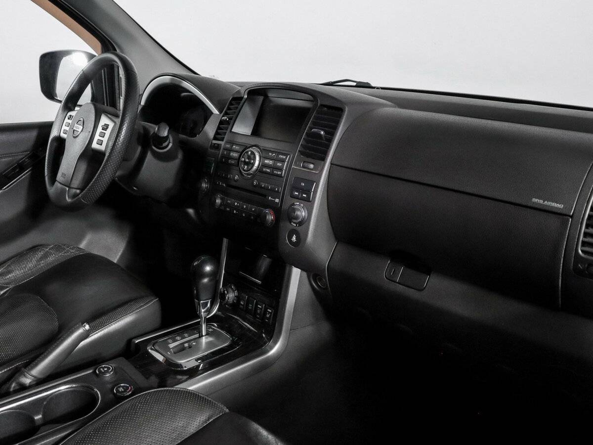 Nissan Pathfinder с пробегом — 2010 год. Фото: #8